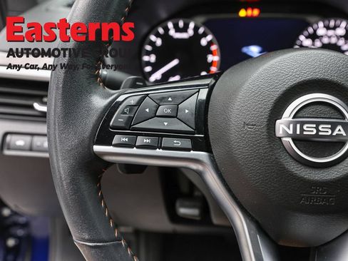 Used 2024 Nissan Altima 2.5 SR w/ SR Premium Package FWD image 15