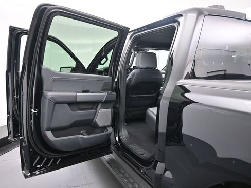 New 2025 Ford F150 Lightning Lariat image 20