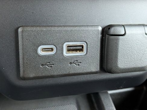 Used 2022 GMC Sierra 2500 Denali w/ Denali Ultimate Package image 23