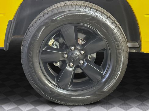 Used 2016 RAM 1500 Lone Star image 33