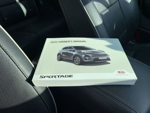 Used 2022 Kia Sportage SX image 34