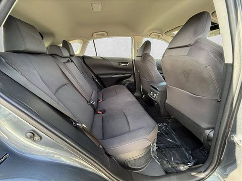 Used 2021 Toyota Venza LE w/ Carpet Mat Package (TMS) AWD/4WD image 23