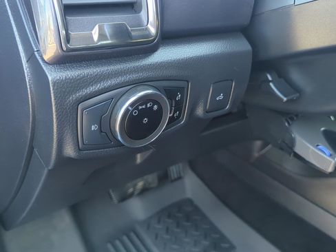Used 2023 Ford Ranger Lariat w/ Technology Package image 15