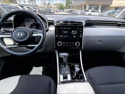 Certified 2023 Hyundai Tucson SEL AWD/4WD image 11
