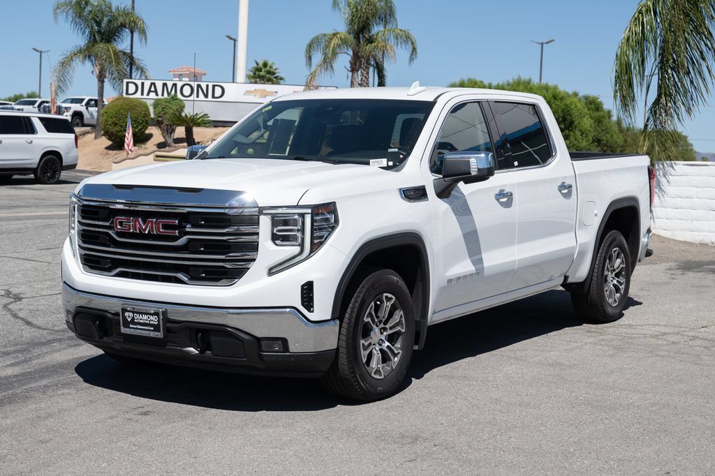 Used 2026 GMC Sierra 1500 SLT RWD image 9