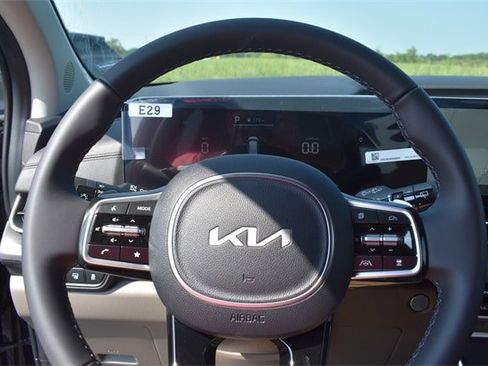 New 2026 Kia Carnival EX image 34