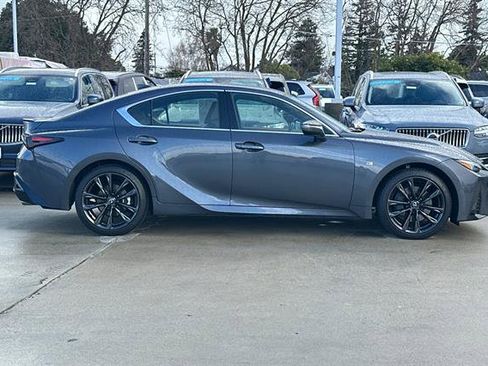 Used 2025 Lexus IS 300 F Sport image 2