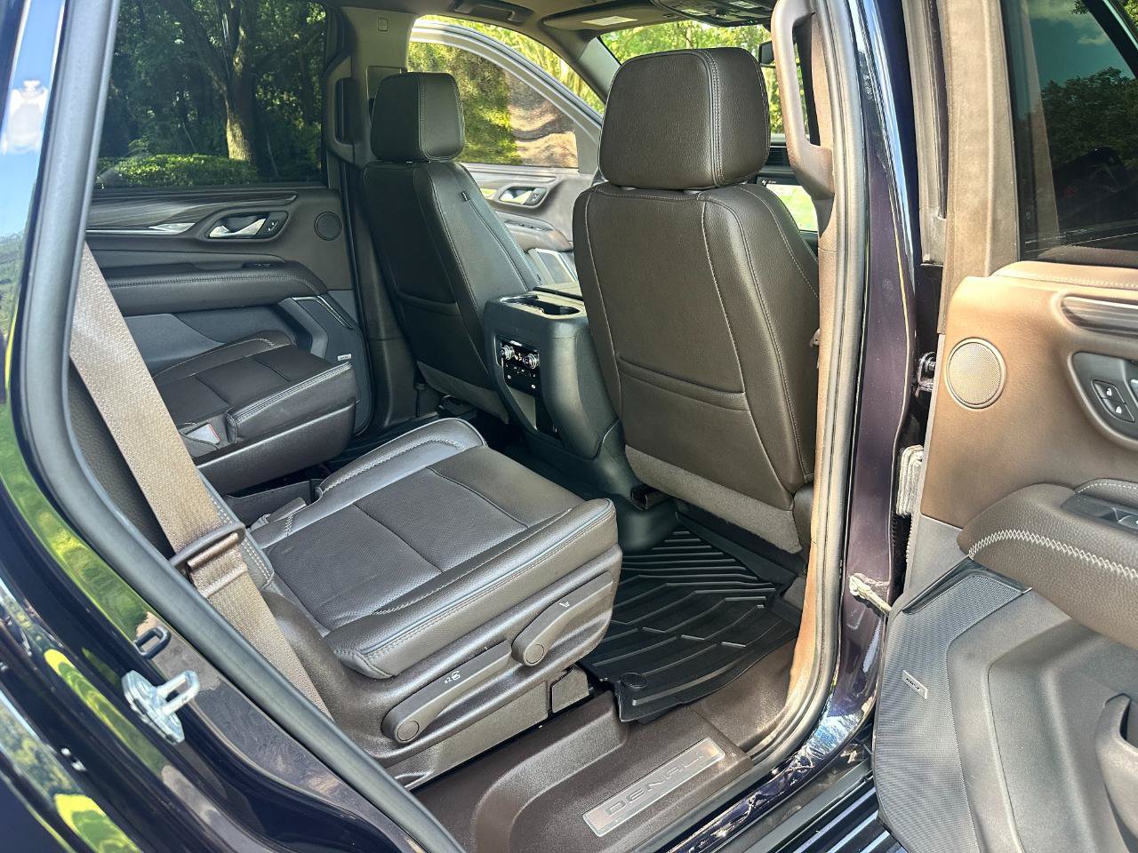 Used 2023 GMC Yukon Denali w/ LPO, Floor Liner Package RWD image 21