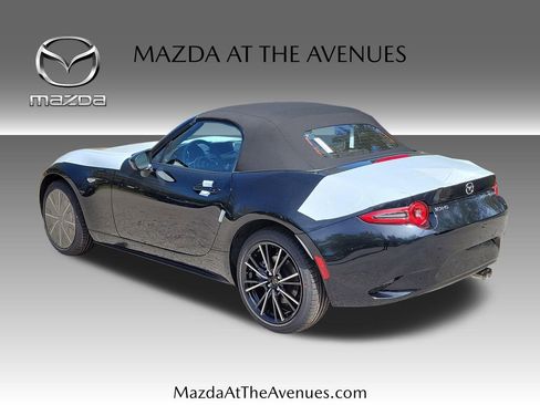 New 2026 MAZDA MX-5 Miata Grand Touring RWD image 6