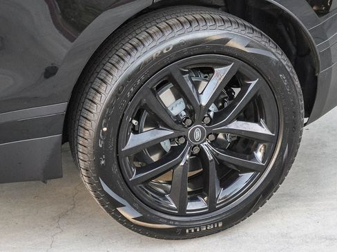 New 2026 Land Rover Range Rover Velar S AWD/4WD image 9