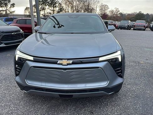 New 2026 Chevrolet Blazer EV LT image 2