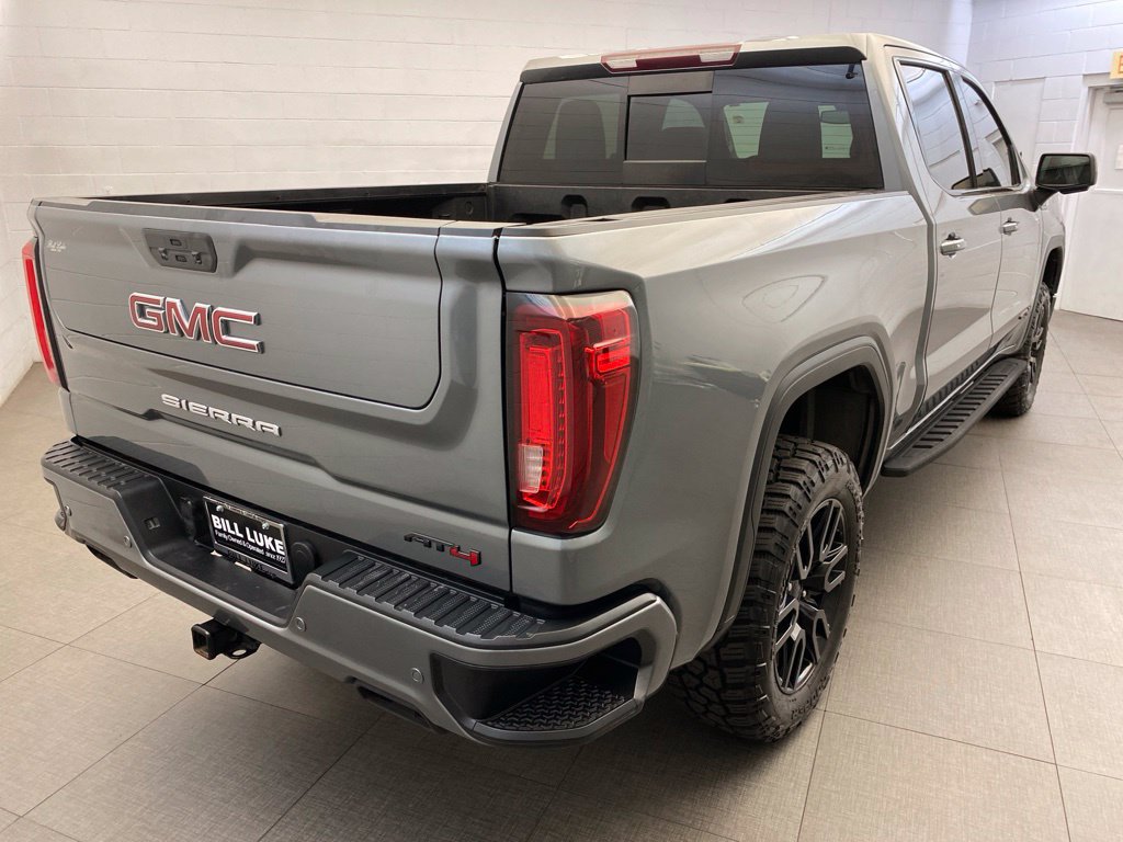Used 2022 GMC Sierra 1500 AT4 w/ AT4 Premium Package AWD/4WD image 6