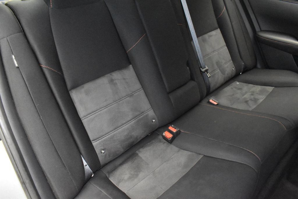 Used 2024 Nissan Sentra SR FWD image 32
