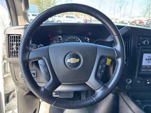 Used 2023 Chevrolet Express 3500 w/ Power Convenience Package RWD image 19