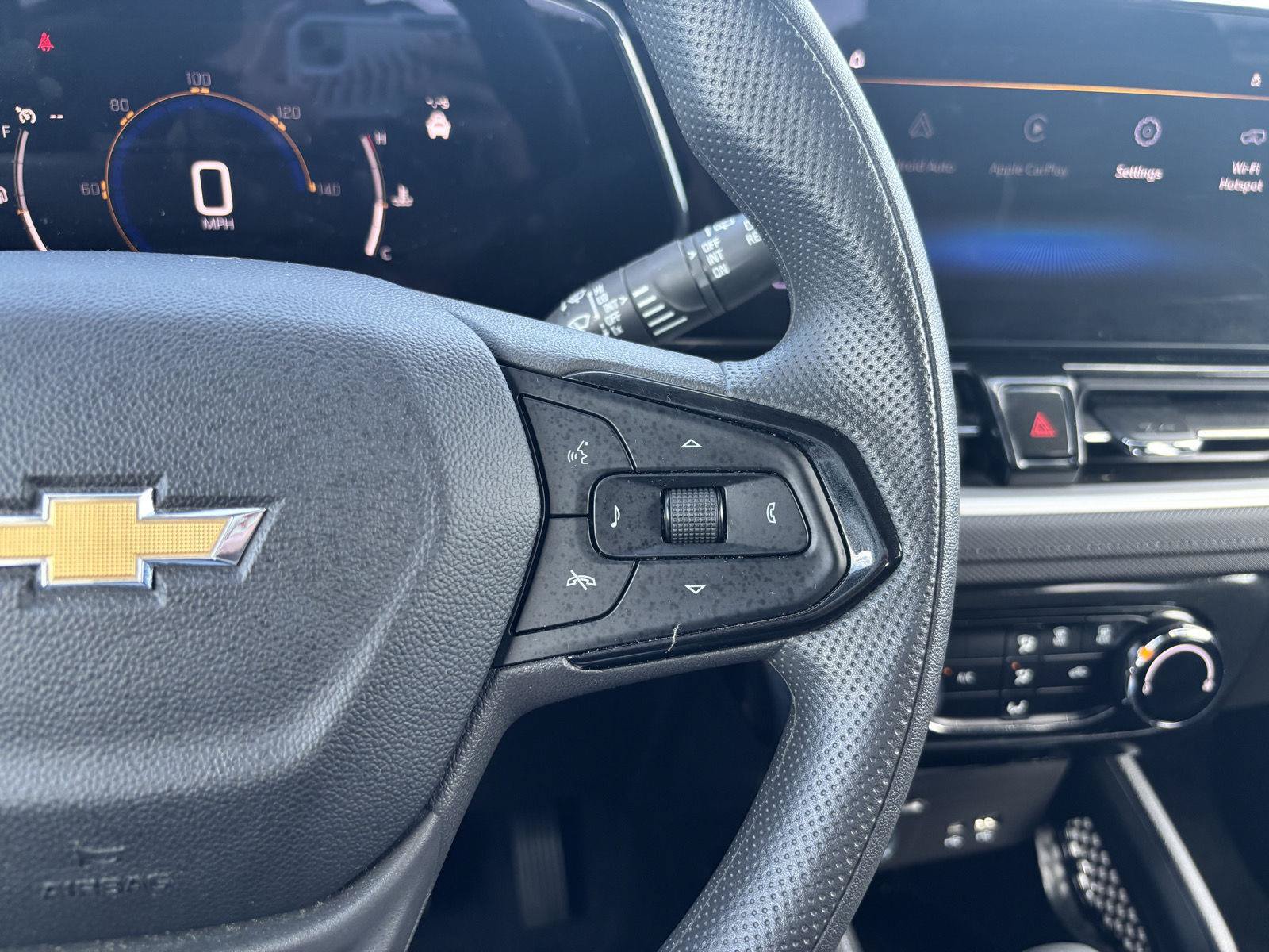Used 2024 Chevrolet TrailBlazer LT w/ Driver Confidence Package FWD image 20