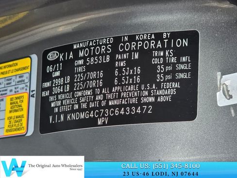 Used 2012 Kia Sedona LX w/ PWR Pkg FWD image 22