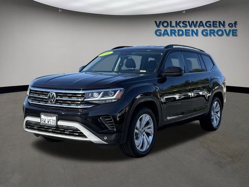 Used 2021 Volkswagen Atlas SE w/ Towing Package image 3
