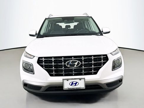 New 2026 Hyundai Venue SEL image 2