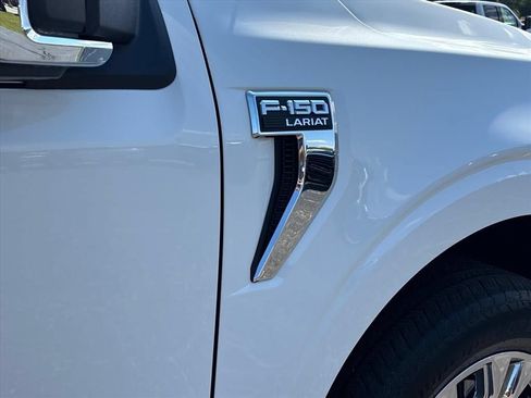 Used 2024 Ford F150 Lariat w/ Equipment Group 502A High AWD/4WD image 11