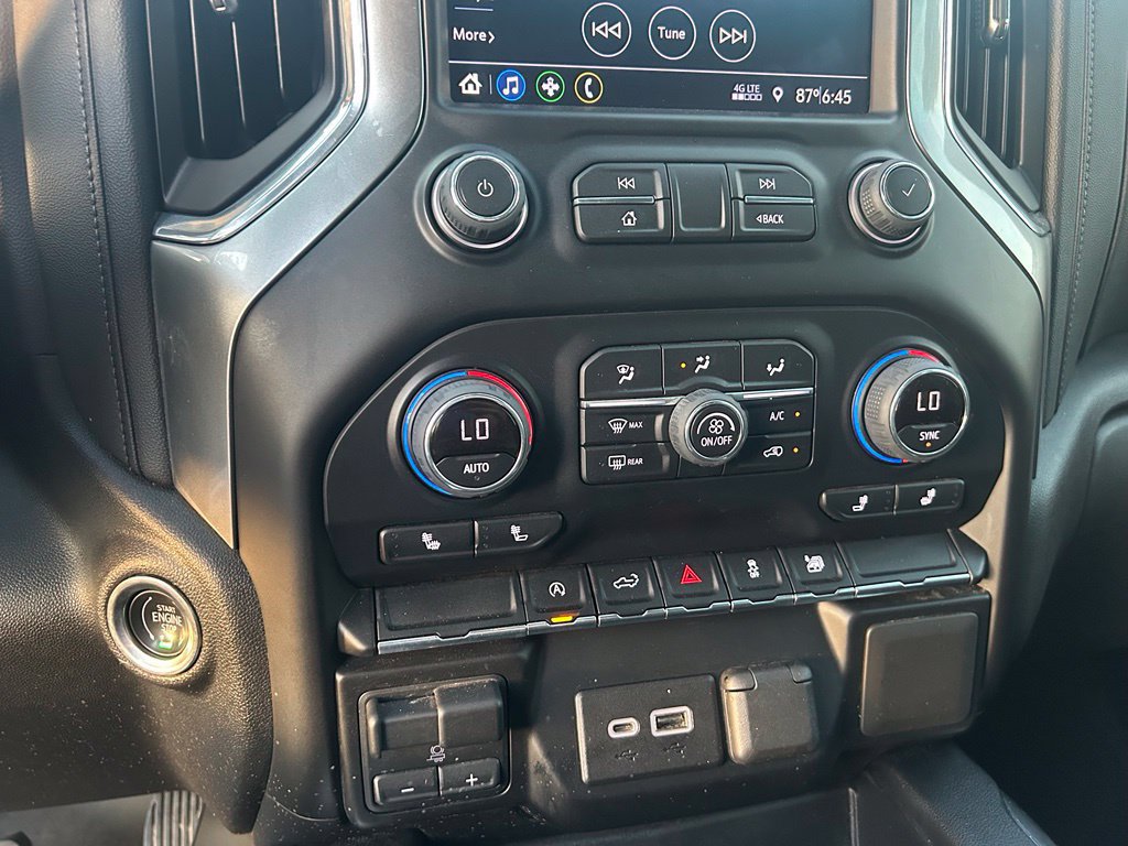 Used 2021 Chevrolet Silverado 1500 RST w/ Redline Edition AWD/4WD image 26
