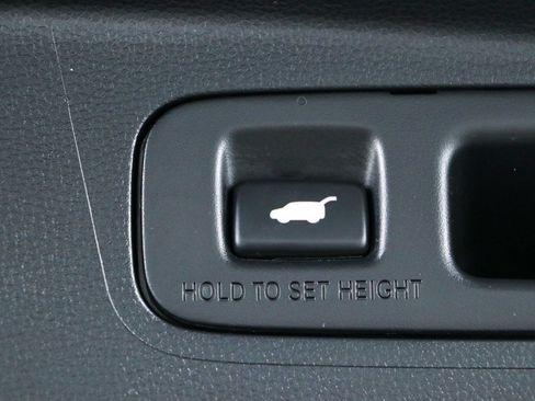 Used 2024 Honda CR-V EX-L image 30