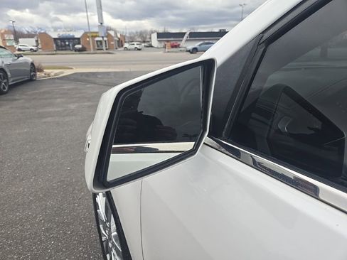 Used 2016 GMC Acadia Denali image 35