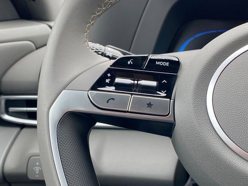 New 2026 Hyundai Elantra Sport FWD image 17