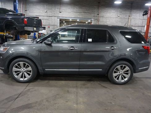 Used 2018 Ford Explorer Limited FWD image 17