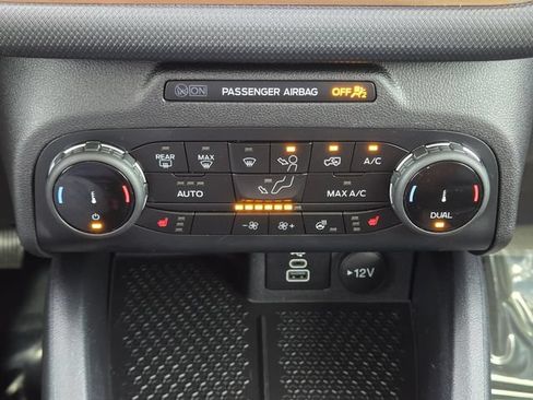 Certified 2024 Ford Bronco Sport Outer Banks AWD/4WD image 18