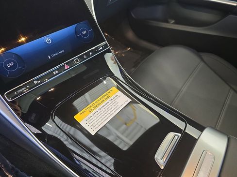 New 2026 Mercedes-Benz C 300 Sedan image 25