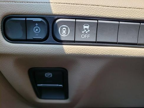 Used 2023 Acura MDX SH-AWD image 27