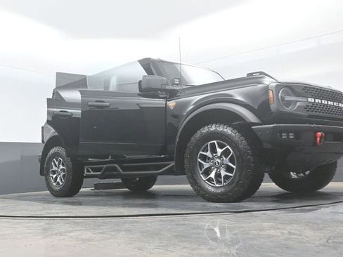 Certified 2024 Ford Bronco Badlands AWD/4WD image 31