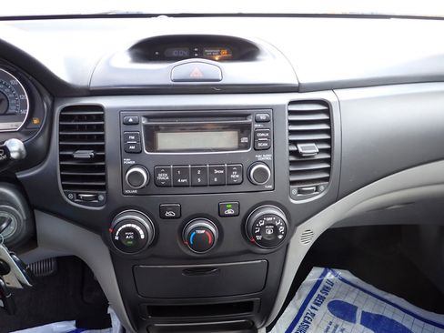 Used 2008 Kia Optima LX image 32