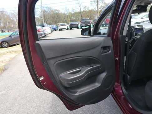 Used 2021 Mitsubishi Mirage ES image 26