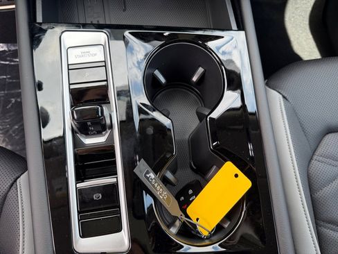 New 2026 Volkswagen Atlas Peak Edition AWD/4WD image 20