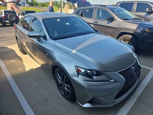 Used 2016 Lexus IS 350 AWD w/ F Sport Package image 3