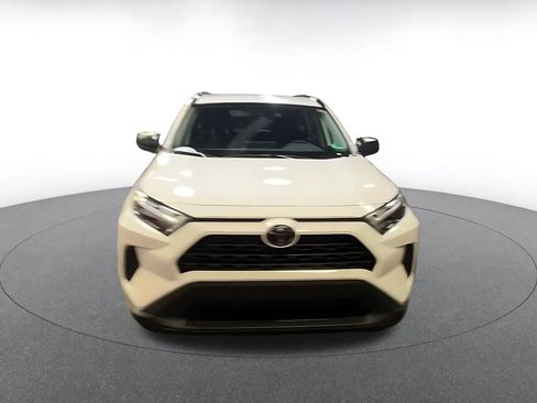 Used 2025 Toyota RAV4 LE image 4