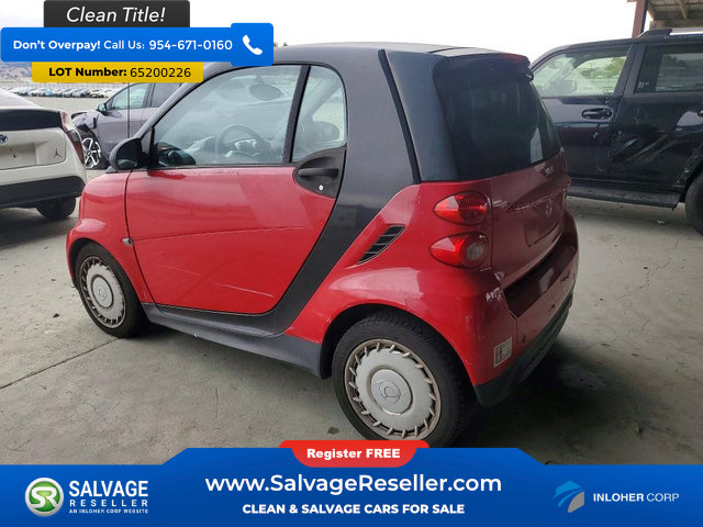 Used 2013 smart fortwo Coupe RWD image 3