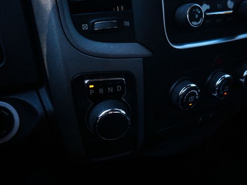 Used 2017 RAM 1500 Express image 22