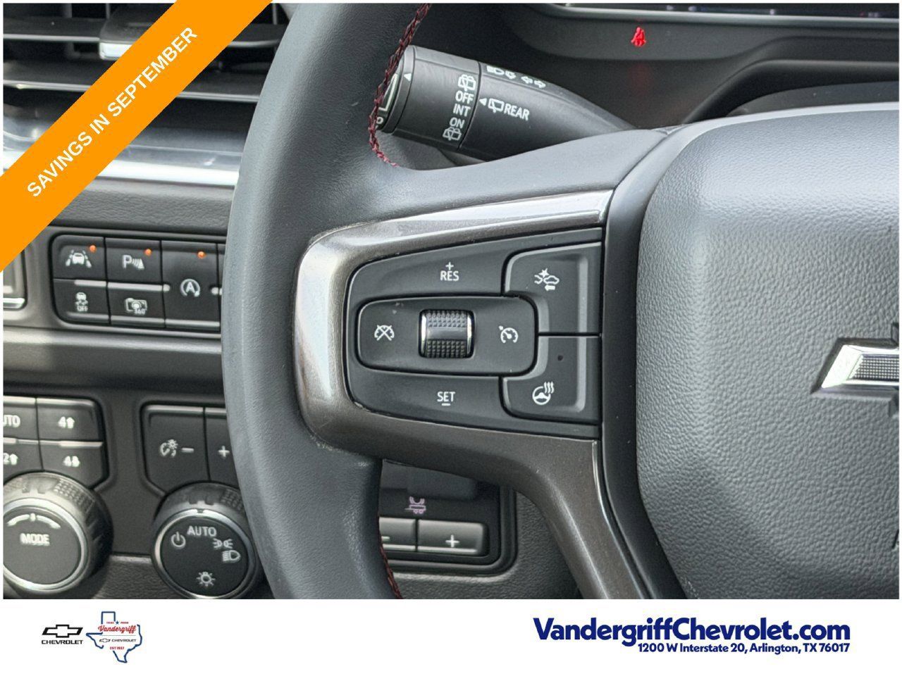 Certified 2023 Chevrolet Suburban RST w/ Luxury Package AWD/4WD image 13