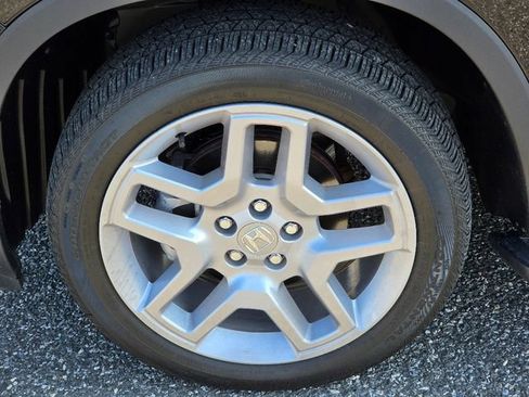 Used 2025 Honda Passport EX-L image 18