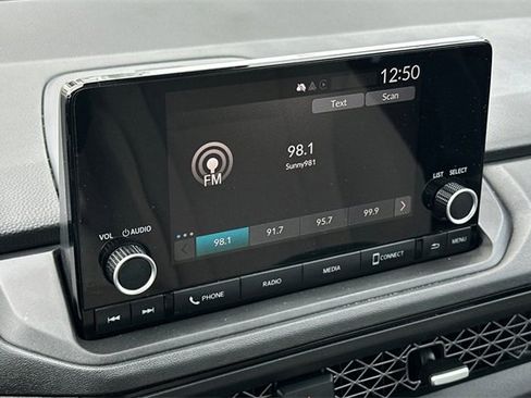 Certified 2023 Honda Accord EX image 19