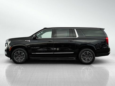 New 2026 GMC Yukon XL Elevation w/ LPO, Floor Liner Package AWD/4WD image 4