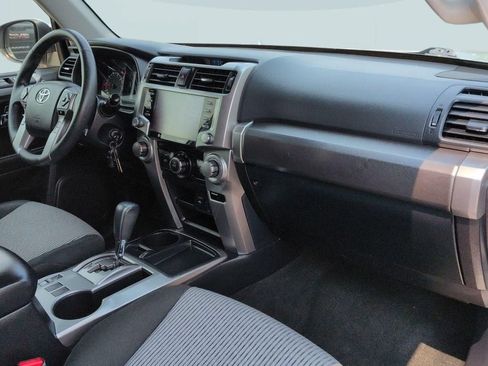 Used 2021 Toyota 4Runner SR5 RWD image 31