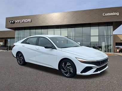 New 2025 Hyundai Elantra SEL