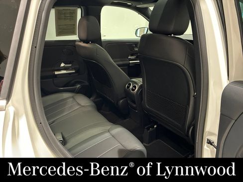 Used 2026 Mercedes-Benz GLA 250 4MATIC image 31