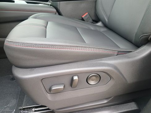 New 2026 Chevrolet Suburban RST w/ RST Capability Package image 20