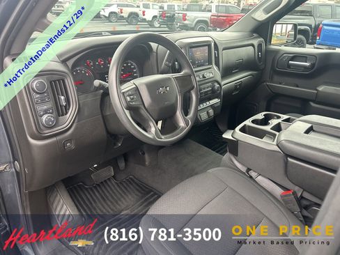 Used 2021 Chevrolet Silverado 1500 Custom Trail Boss w/ LPO, Dark Essentials Package image 21