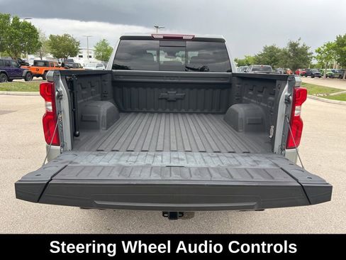 Used 2023 Chevrolet Silverado 1500 RST AWD/4WD image 18