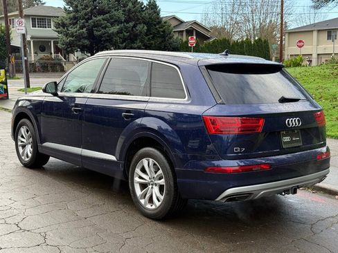 Used 2019 Audi Q7 2.0T Premium w/ Convenience Package image 3